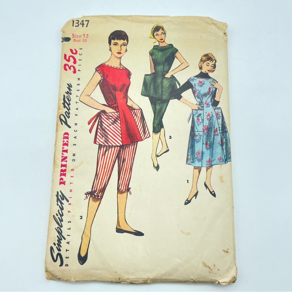 50s 60s Simplicity Hostess Apron & Capri Pant Vintage Sewing Pattern, 30 Bust